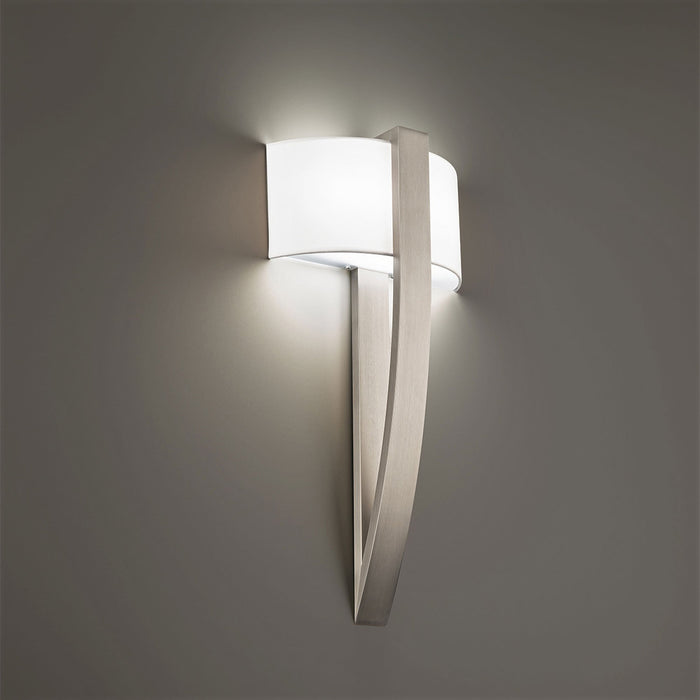 Curvana LED Wall Light in Detail.