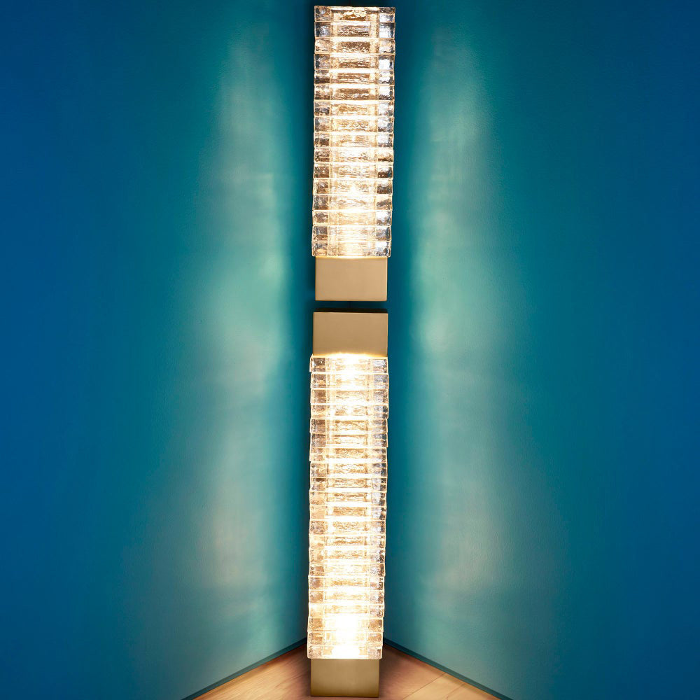 Kallick Wall Light in Detail.