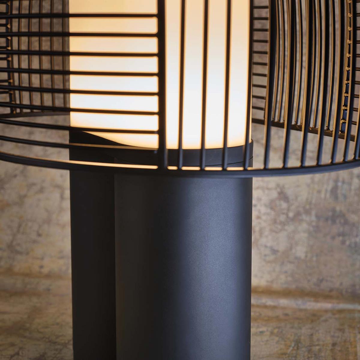 Yasuke LED Table Lamp in Detail.