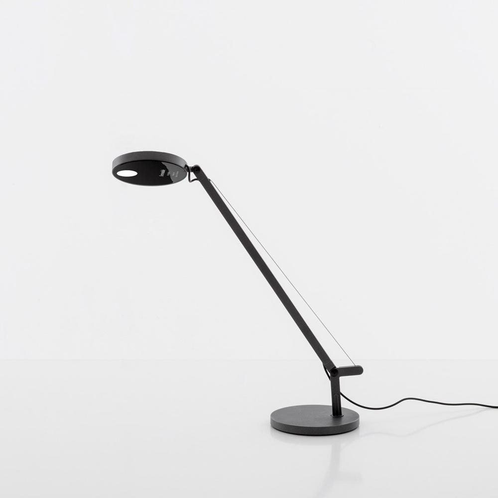 Demetra Classic LED Table Lamp in Detail.