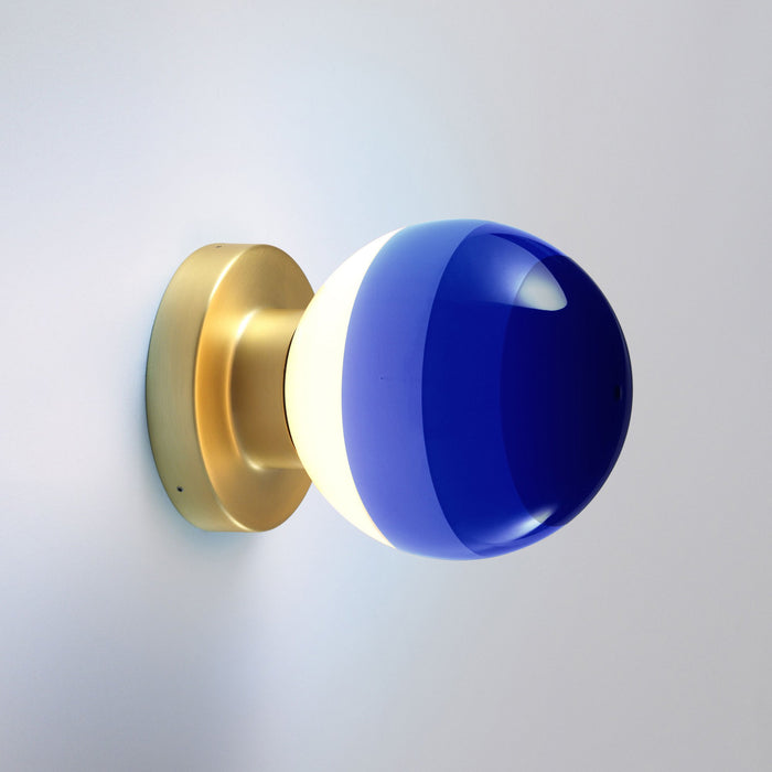 Dipping Light A2 LED Wall Light in Blue/Brushed Brass.