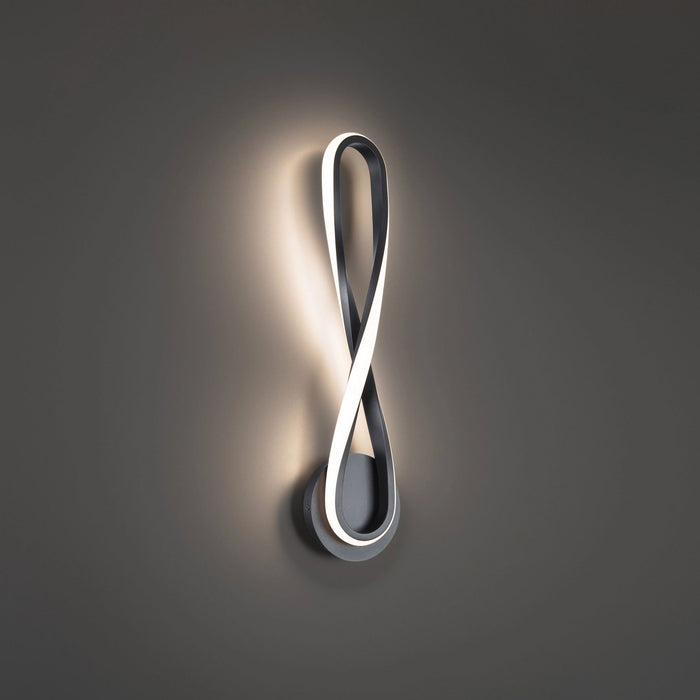 Marise LED Wall Light in Detail.