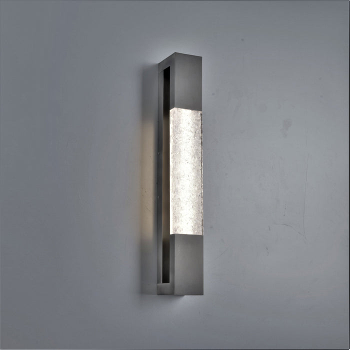 Ember LED Bath Wall Light in Detail.