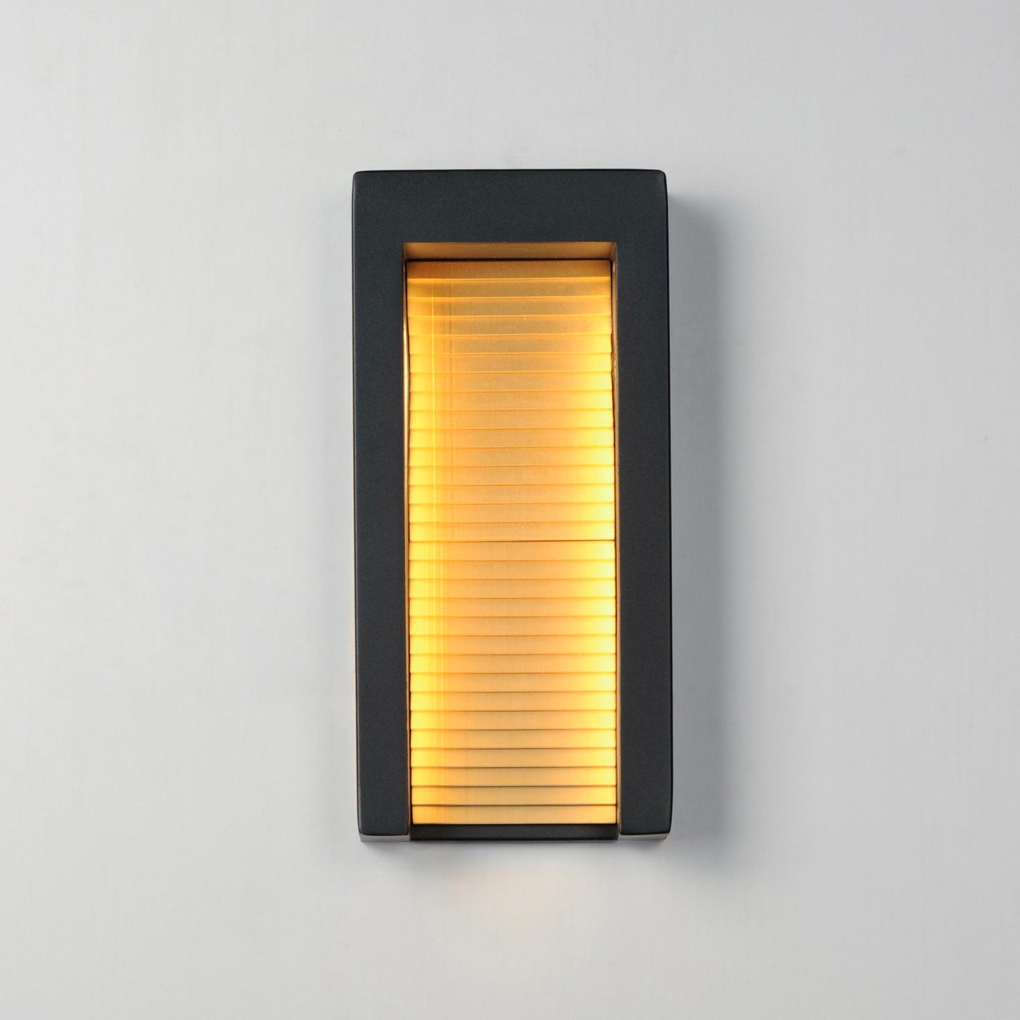 Alcove Outdoor LED Wall Light in Detail.