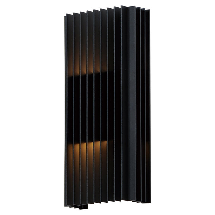 Rampart Outdoor LED Wall Light (Large).