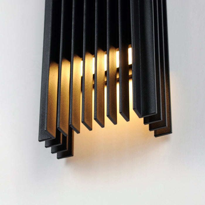 Rampart Outdoor LED Wall Light in Detail.
