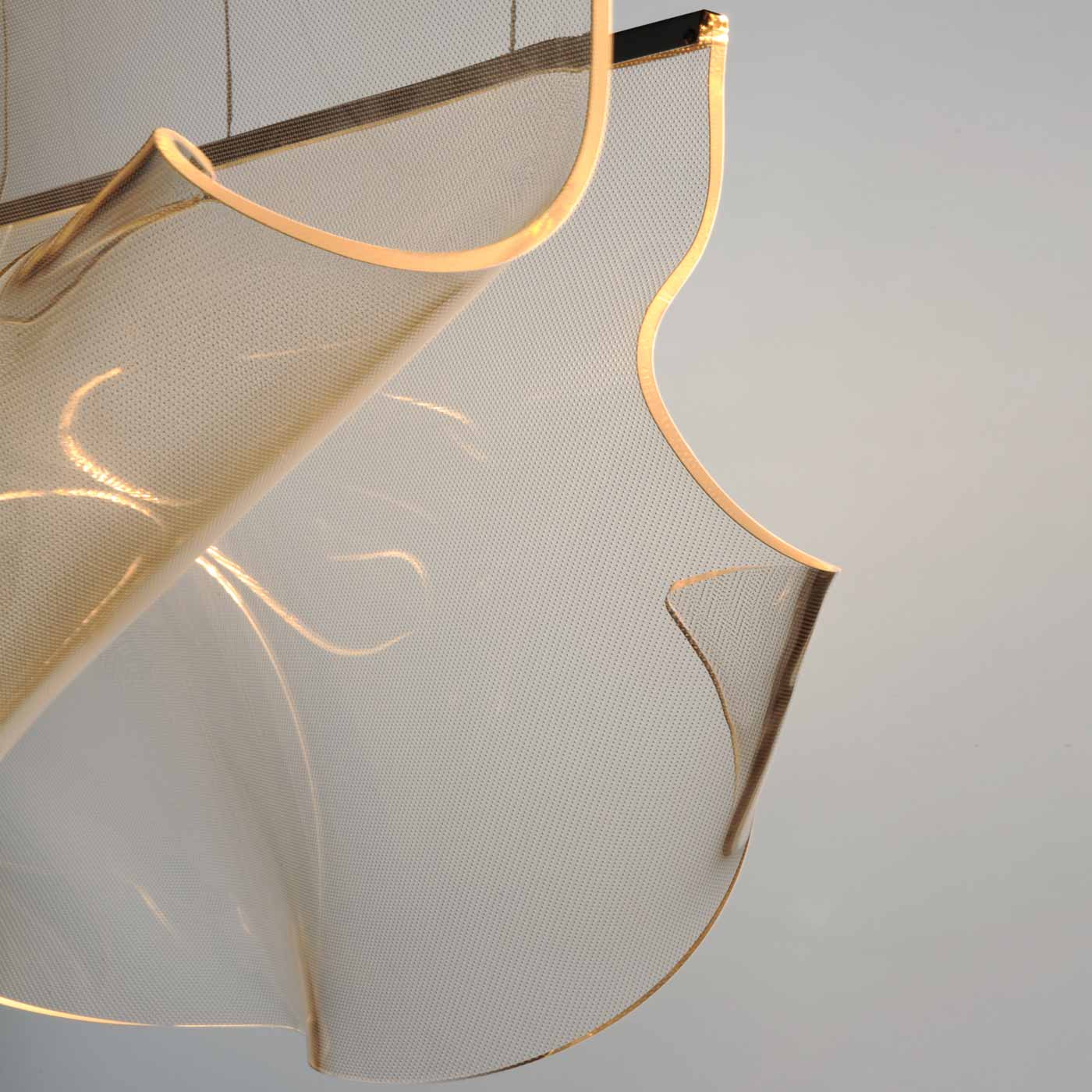 Rinkle LED Linear Pendant Light in Detail.