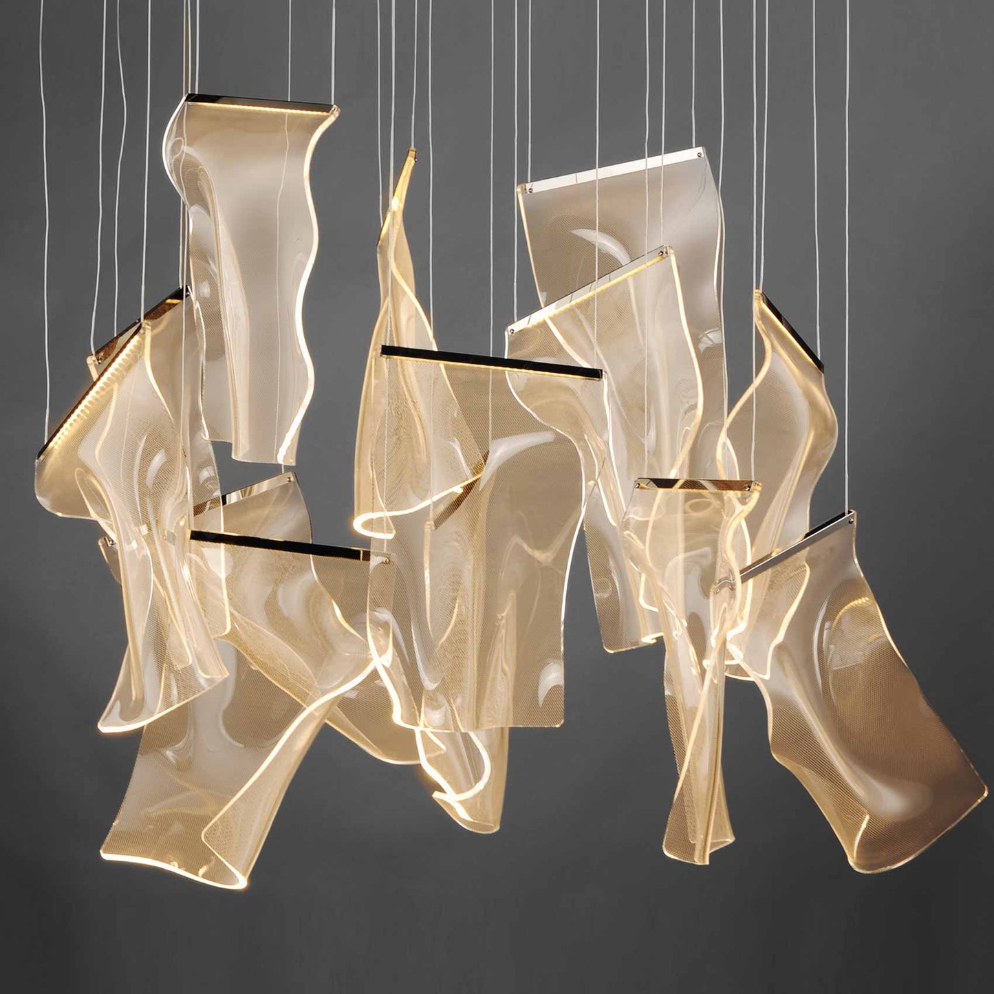 Rinkle LED Linear Pendant Light in Detail.