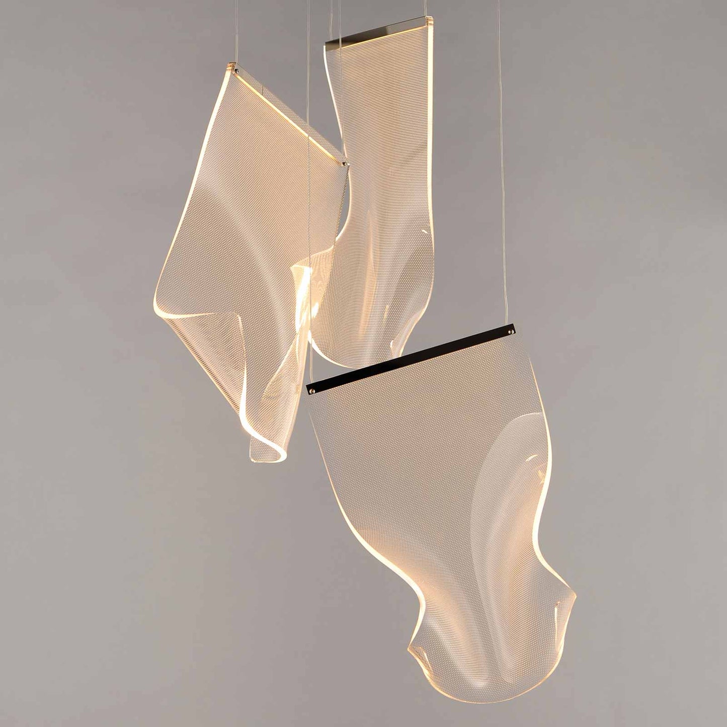 Rinkle LED Pendant Light in Detail.