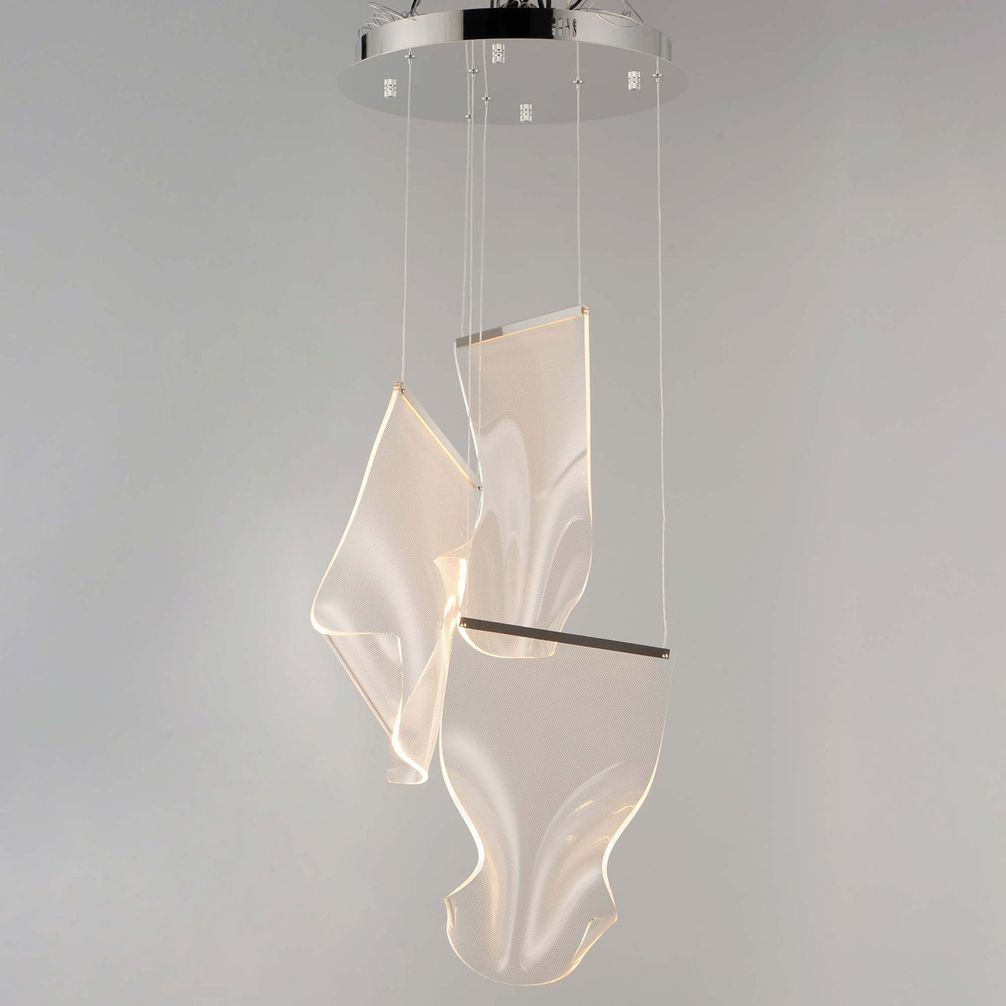 Rinkle LED Pendant Light in Detail.