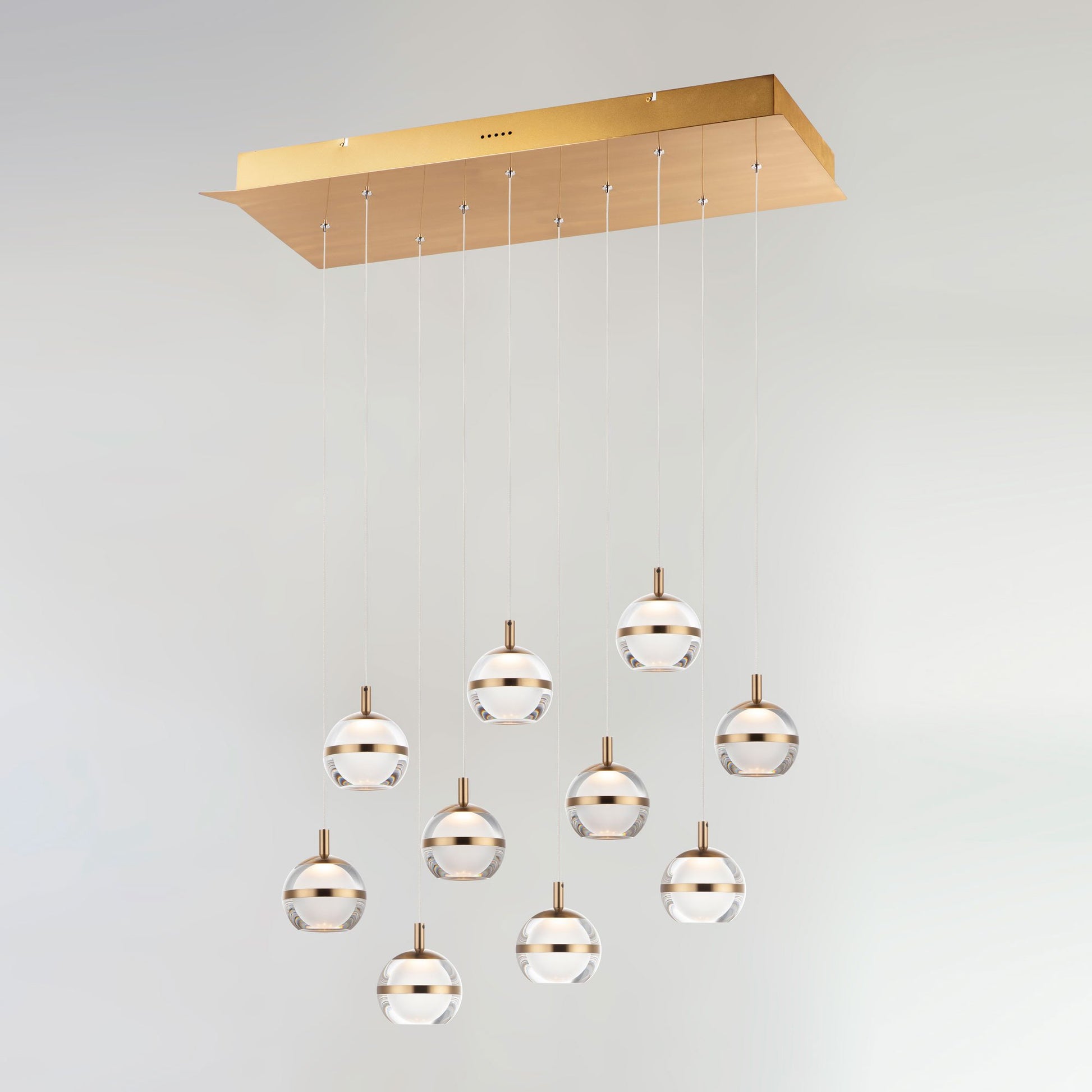 Swank LED Linear Pendant Light in Detail.