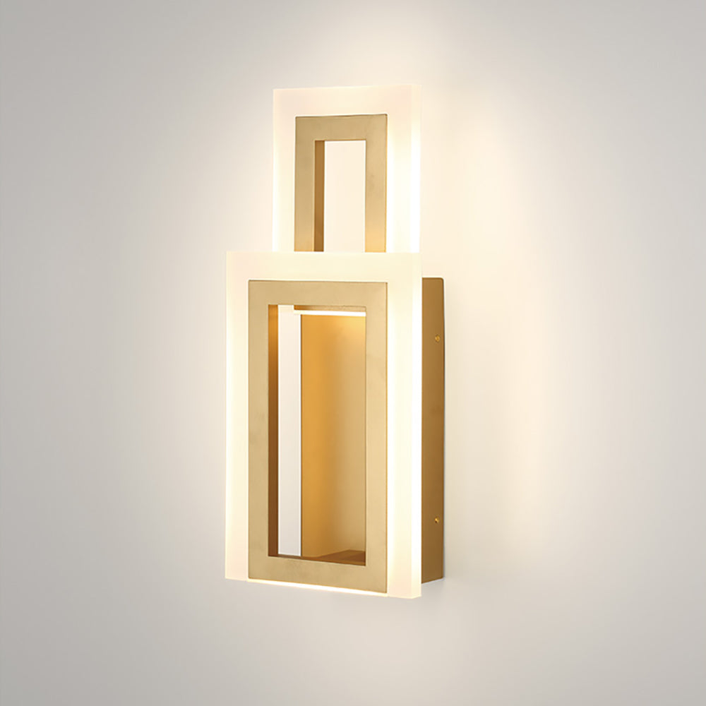 Inizio LED Wall Light in Detail.