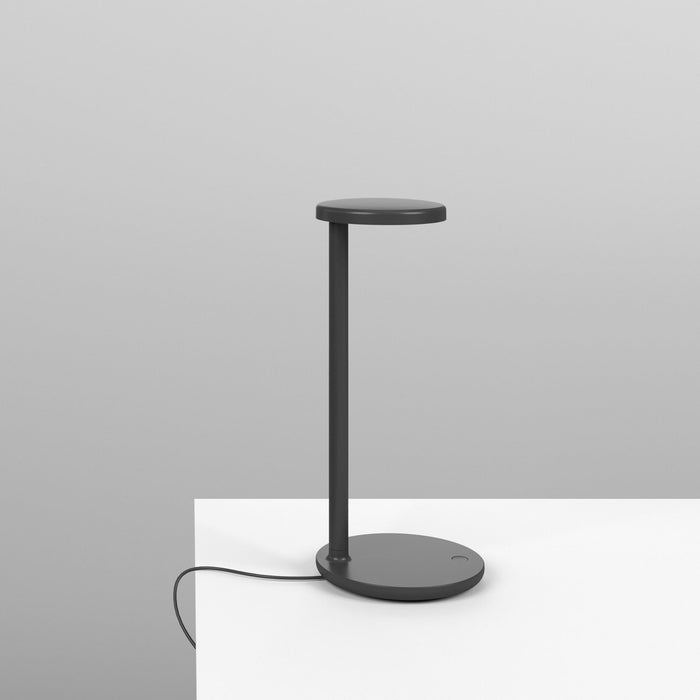 Oblique LED Table Lamp in Detail.