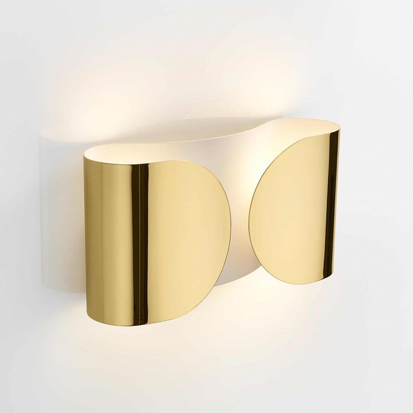 Foglio Wall Light in Detail