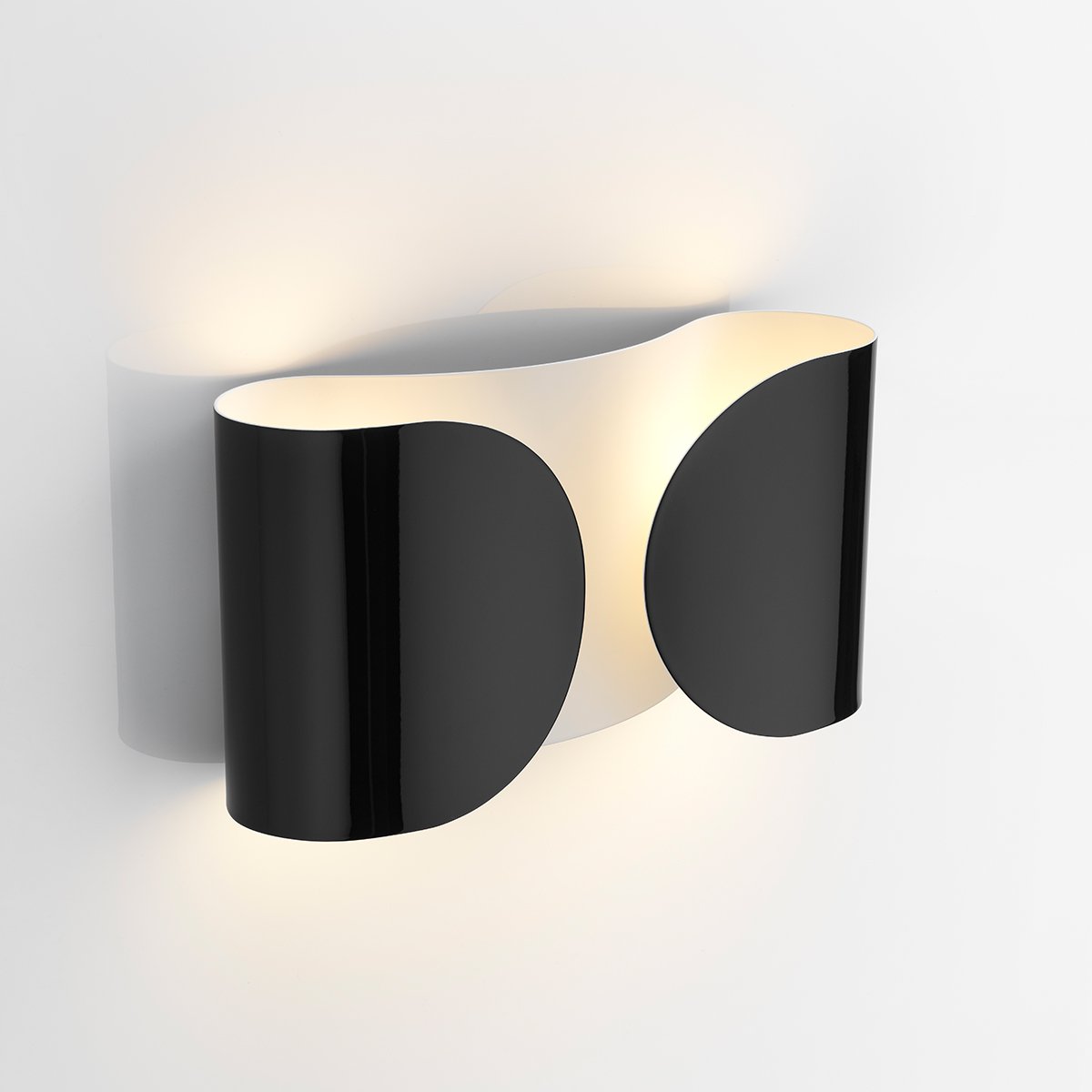 Foglio Wall Light in Detail