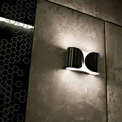 Foglio Wall Light In Use