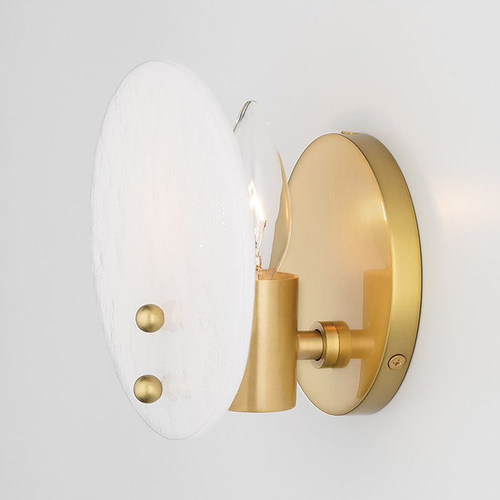 Giselle Wall Light in Detail.