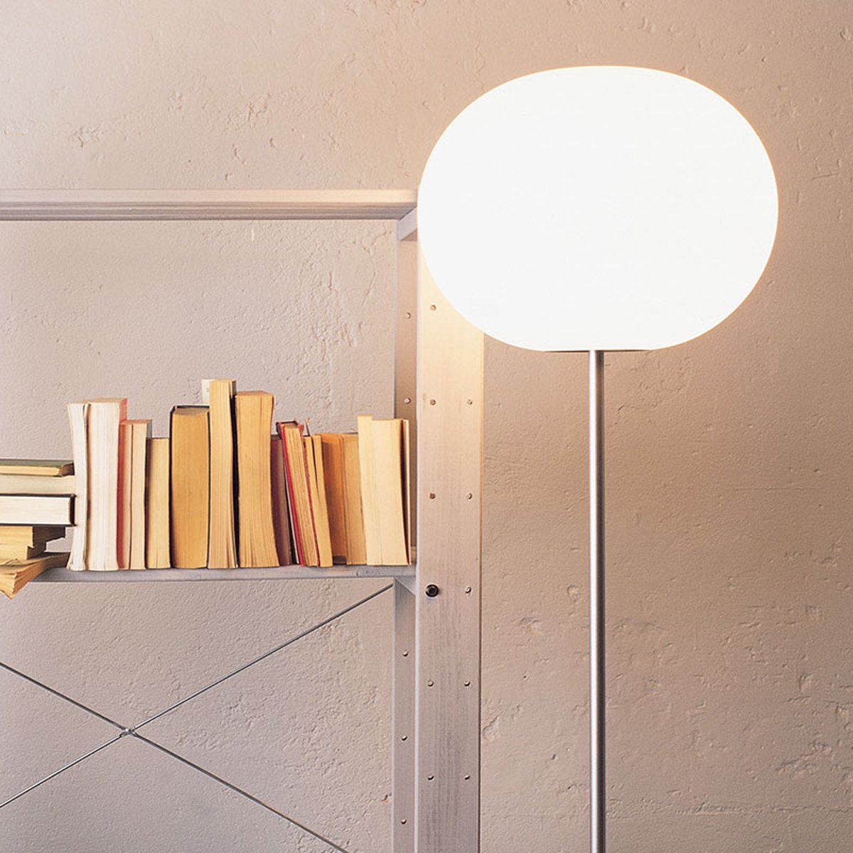 Glo-Ball F Floor Lamp Illuminated