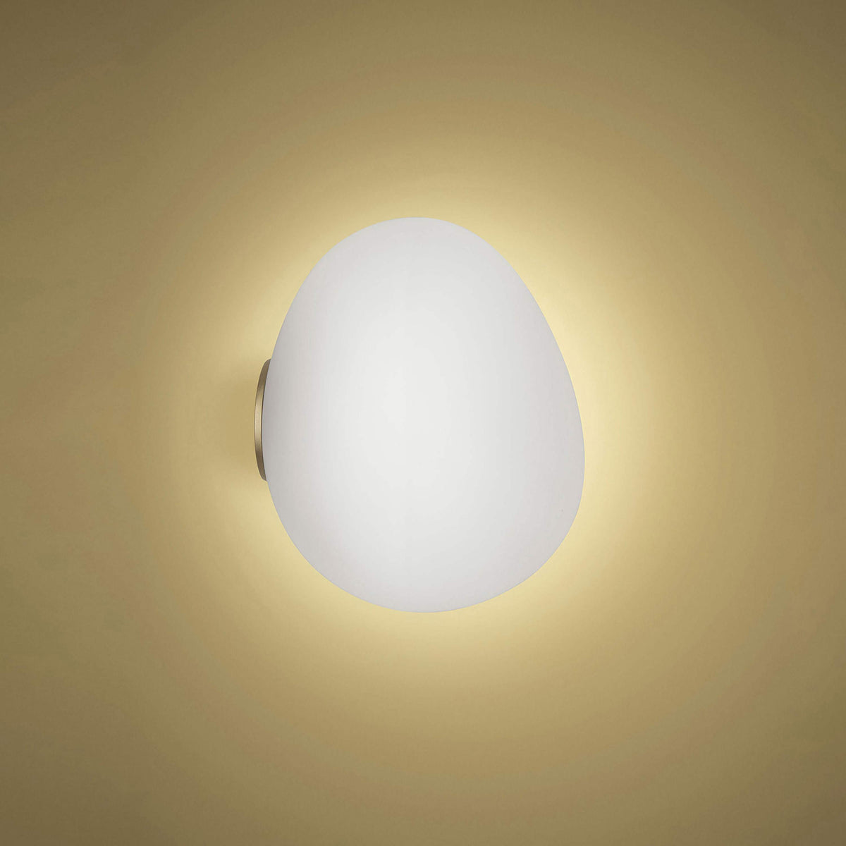 Gregg Wall Light in Gold (Medium/Left Facing).