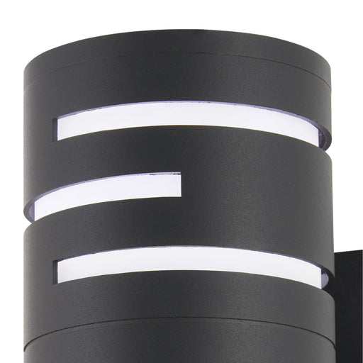 Groovin Outdoor LED Wall Light in Detail.