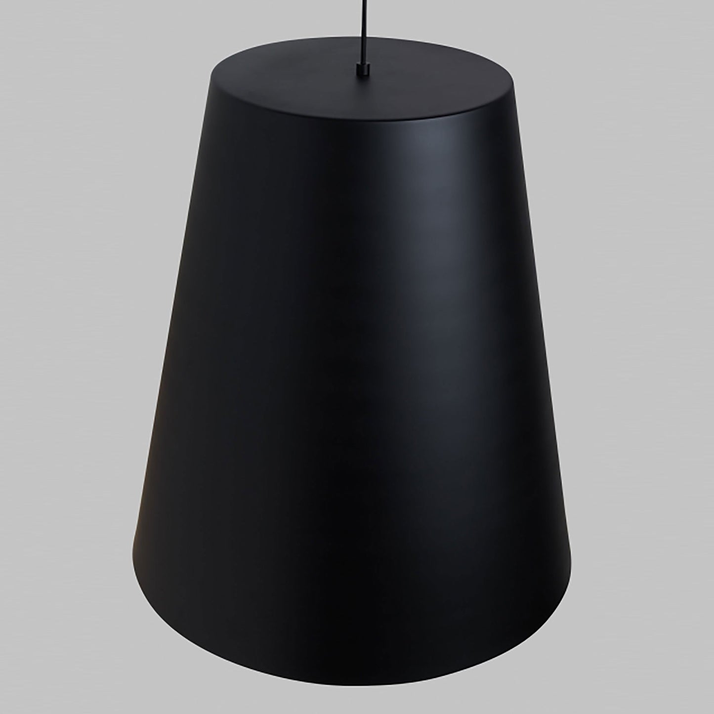 Gunnar Pendant Light in Detail.