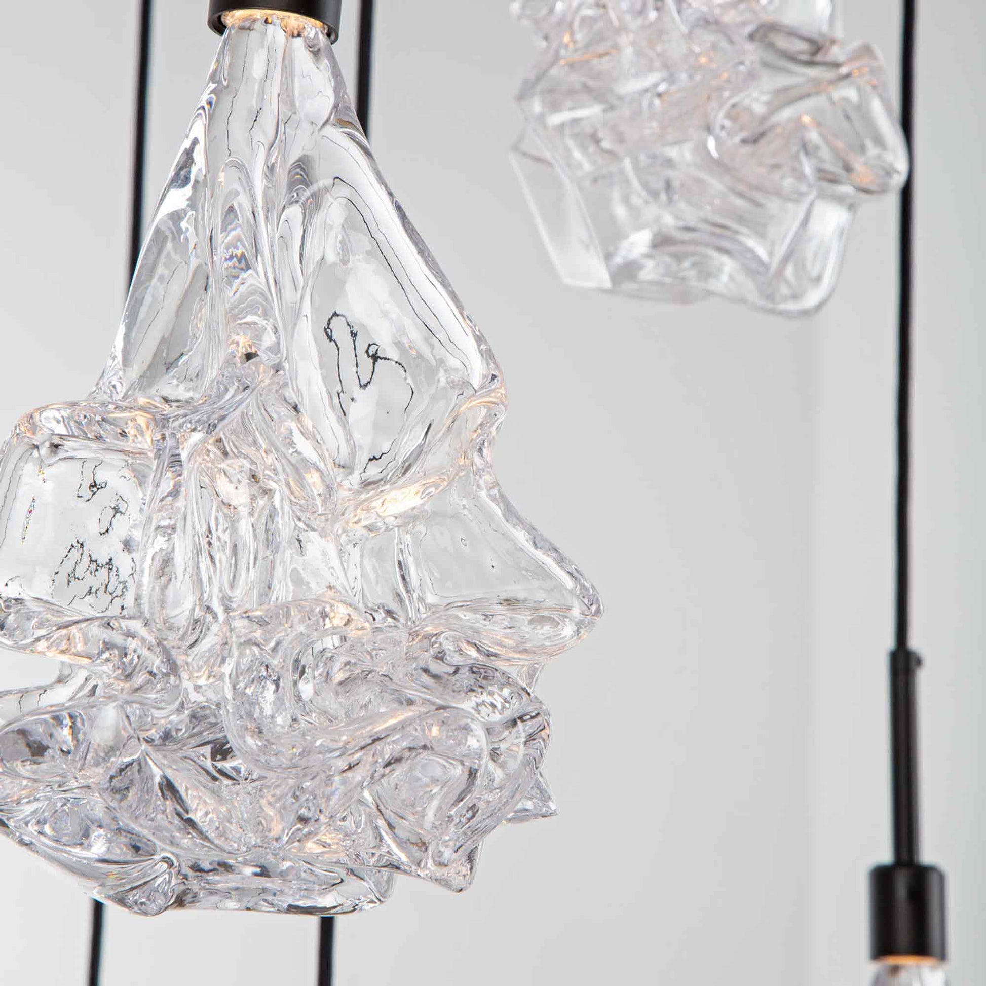 Blossom LED Linear Multi Light Pendant Light in Detail.