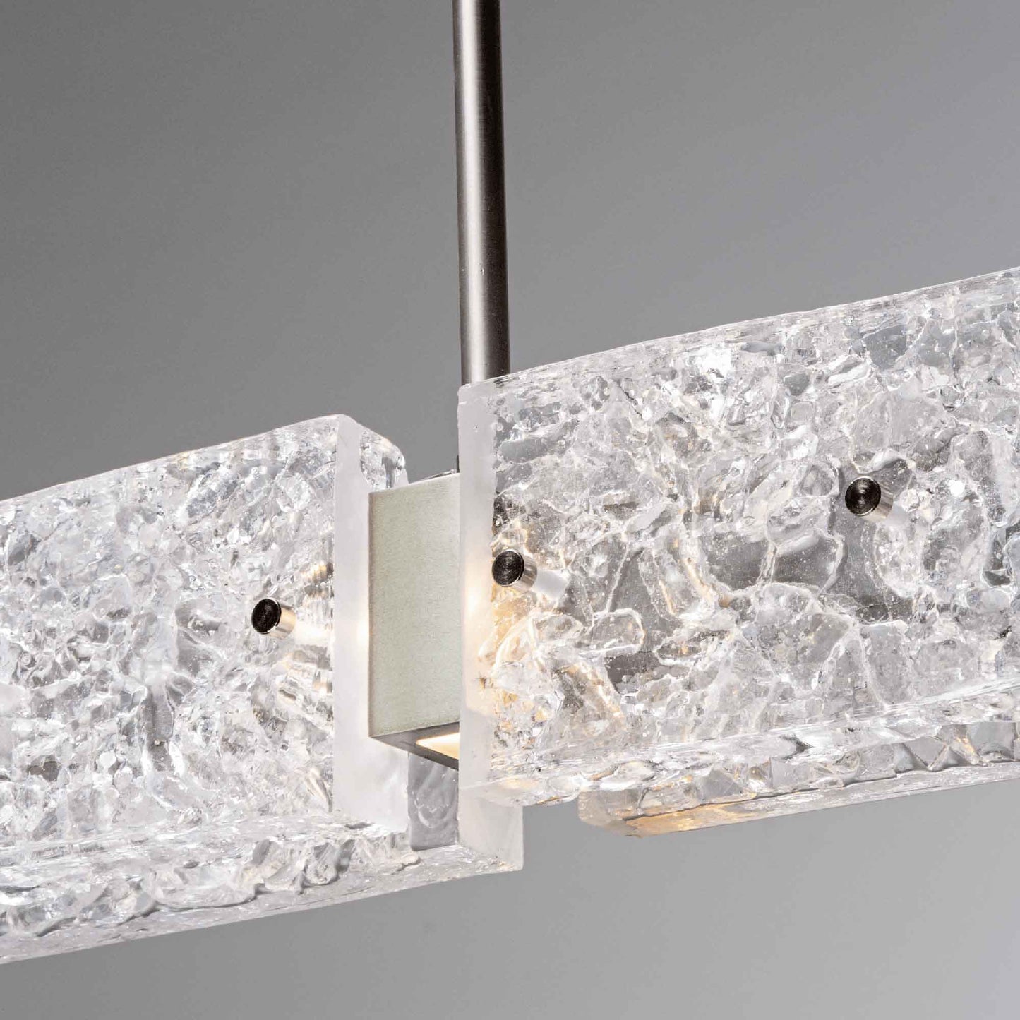 Glacier LED Linear Pendant Light in Detail.