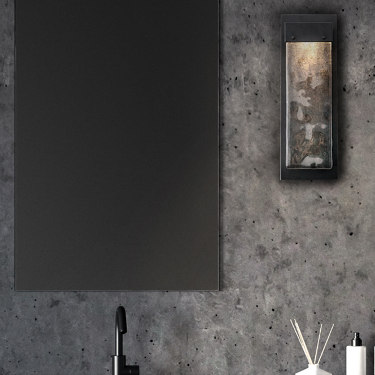 Parallel LED Wall Light in Detail.