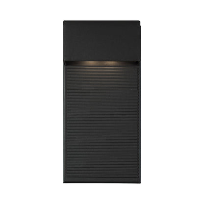 Hiline Outdoor LED Wall Light in Medium.