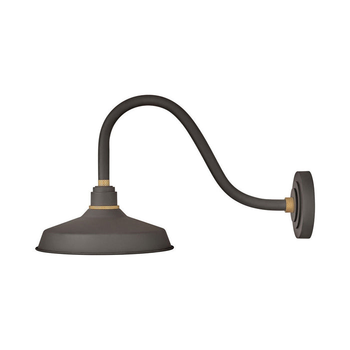 Foundry Outdoor Barn Wall Light in Classic/Museum Bronze (24-Inch).