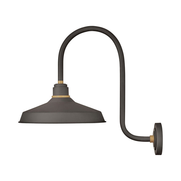 Foundry Outdoor Barn Wall Light in Classic/Museum Bronze (27-Inch).