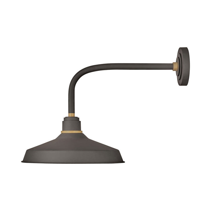 Foundry Outdoor Straight Arm Barn Wall Light in Classic/Museum Bronze (16-Inch).