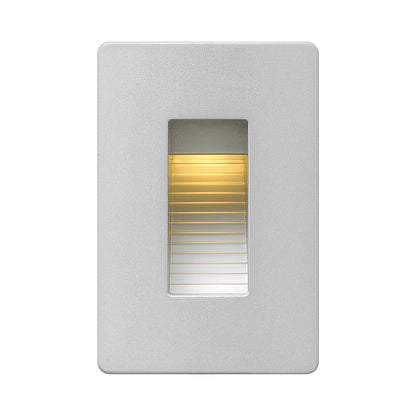 Luna LED Step Light in Vertical/Titanium.