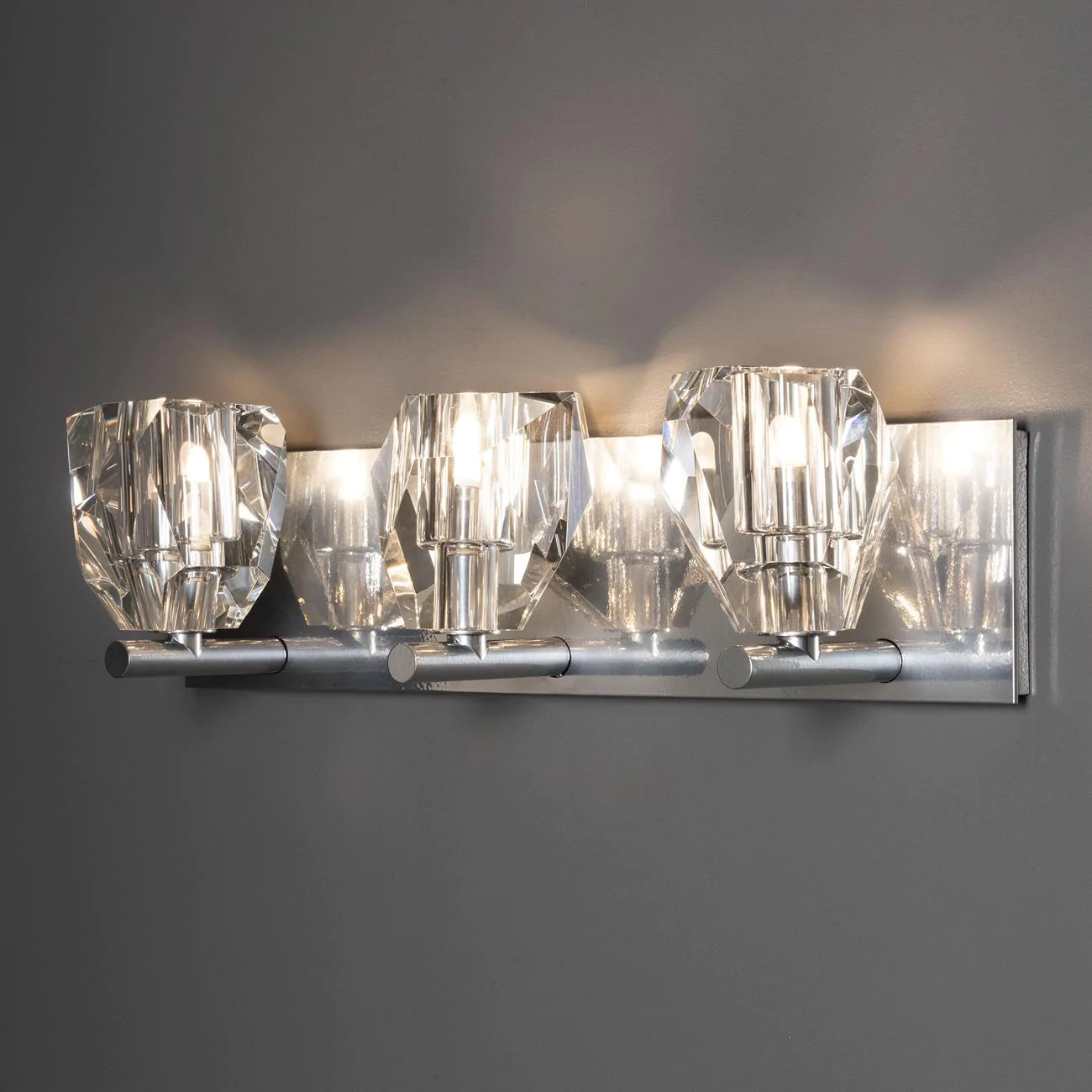 Gatsby Vanity Wall Light in Detail.