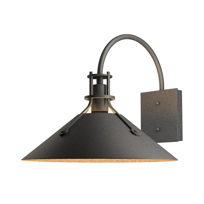 Henry Outdoor Wall Light in Large/Standard/Coastal Natural Iron.