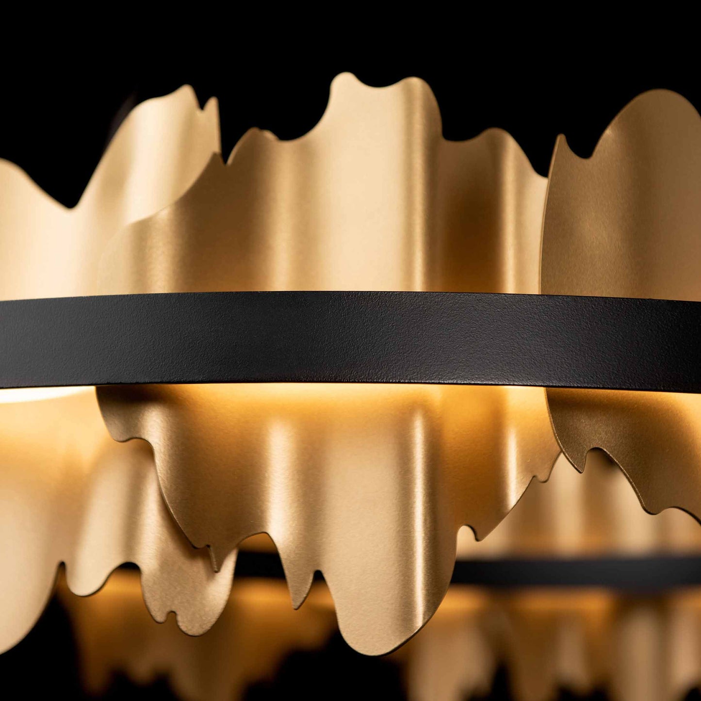 Hildene Circular LED Pendant Light in Detail.