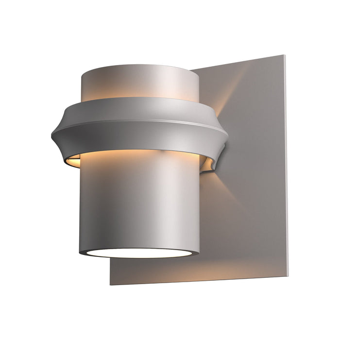Twilight Outdoor Wall Light in Small/Incandescent/Coastal Burnished Steel.