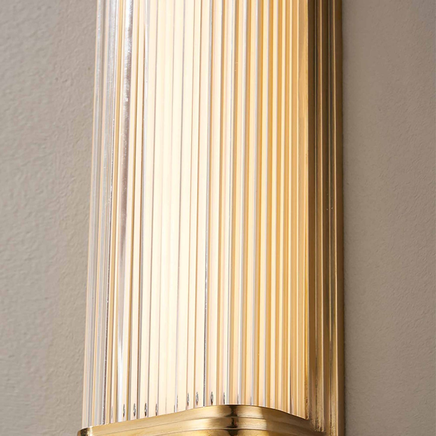 Newburgh LED Wall Light in Detail.