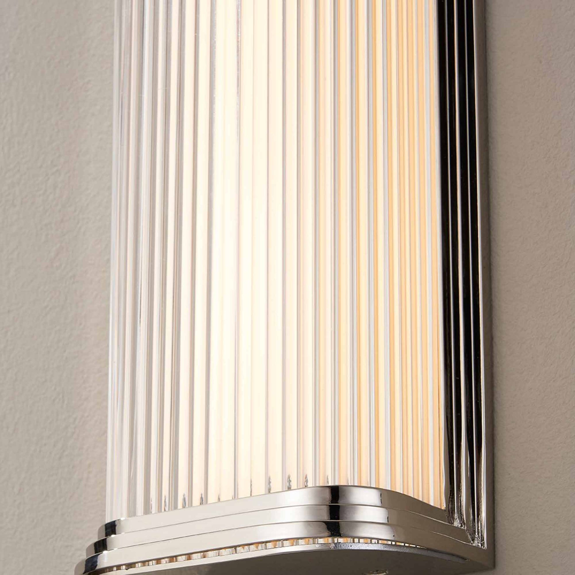Newburgh LED Wall Light in Detail.