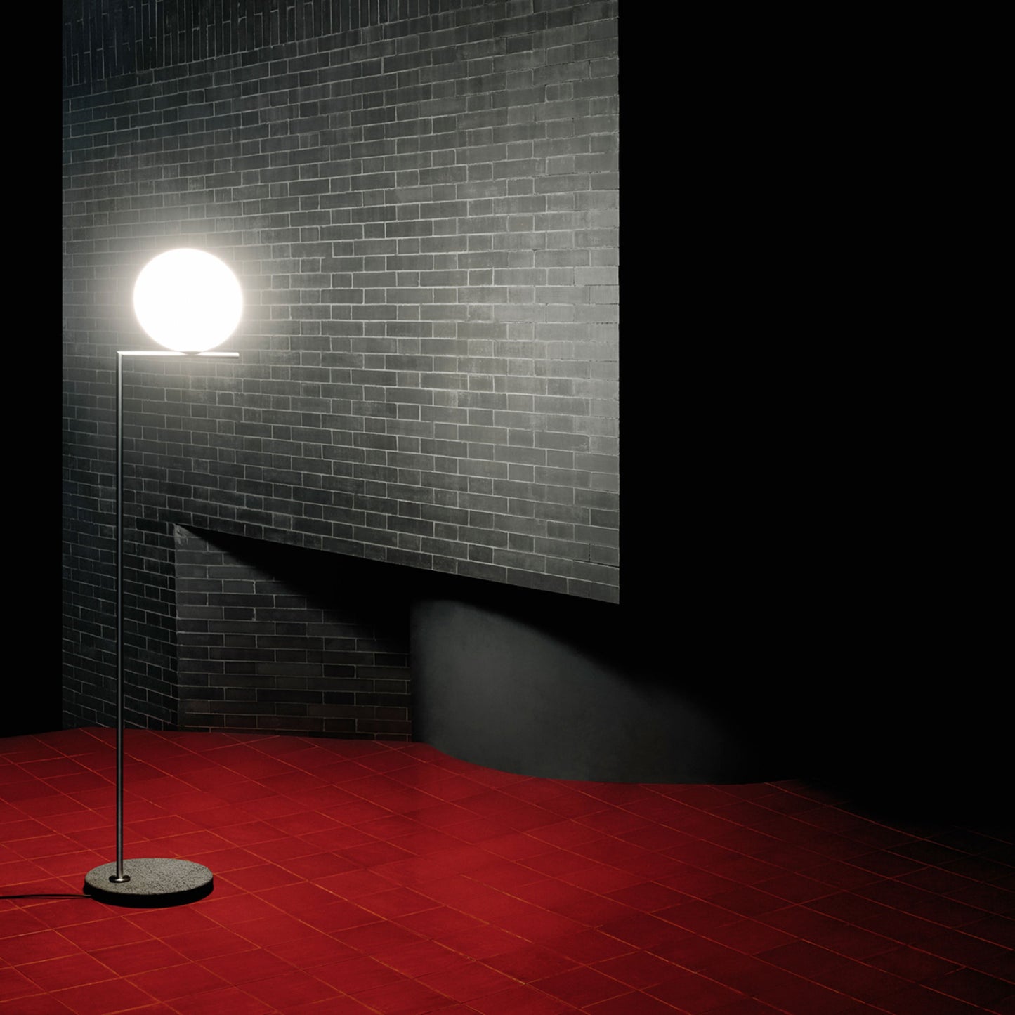 IC Lights Outdoor LED Floor Lamp Illuminated.