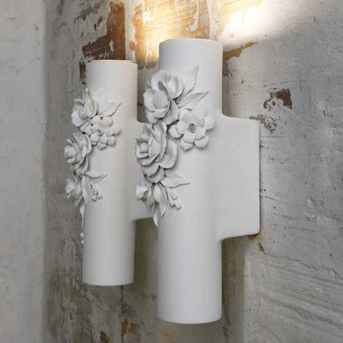Capodimonte LED Wall Light in Detail.