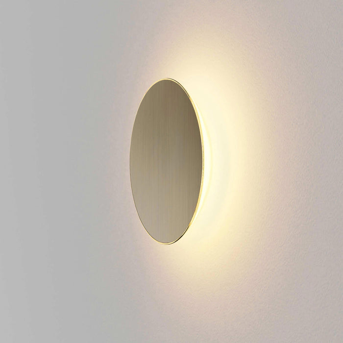 Ramen LED Outdoor Wall Light in Large/Brushed Nickel.