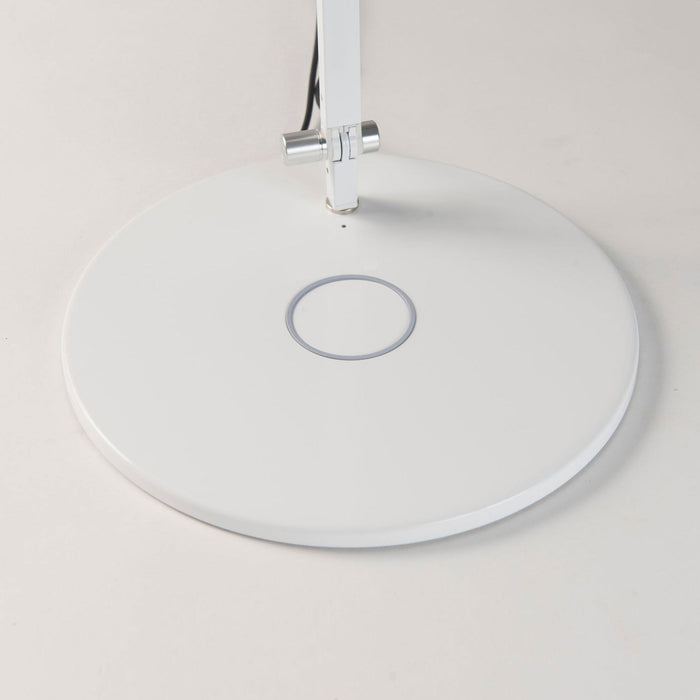 Wireless Charging Qi Base in 9-Inch/White.