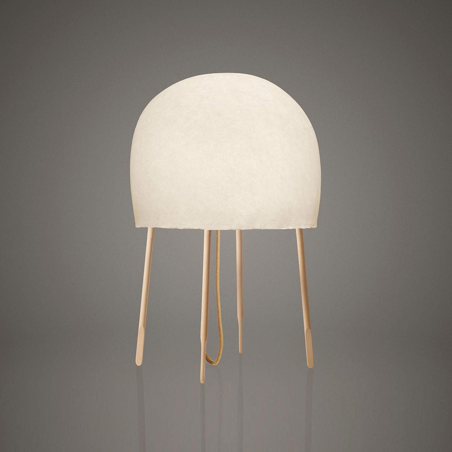 Kurage Table Lamp in White.