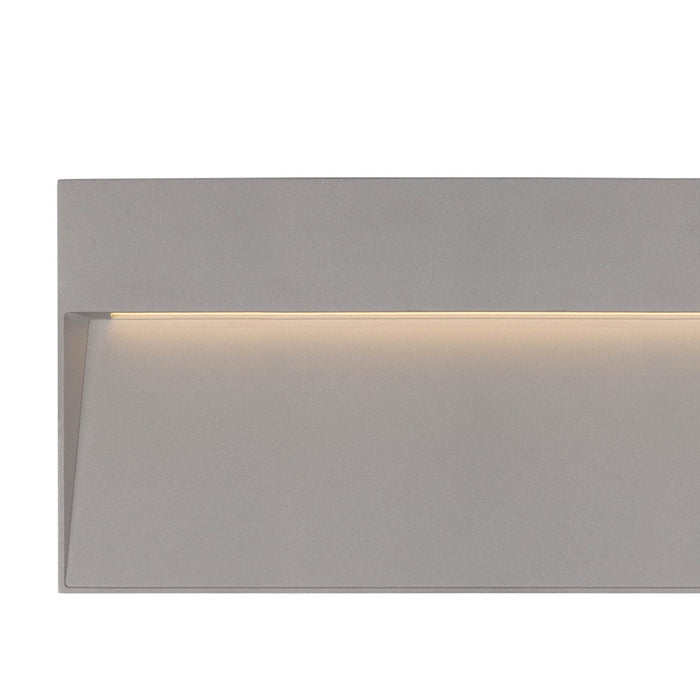 Casa Outdoor LED Wall Light in Detail.
