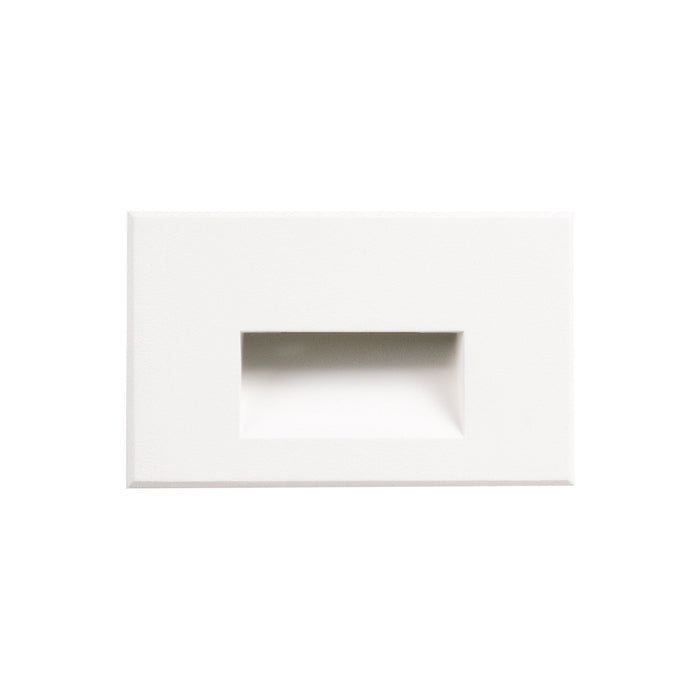 Sonic Recessed LED Step / Wall Light in Horizontal/White.