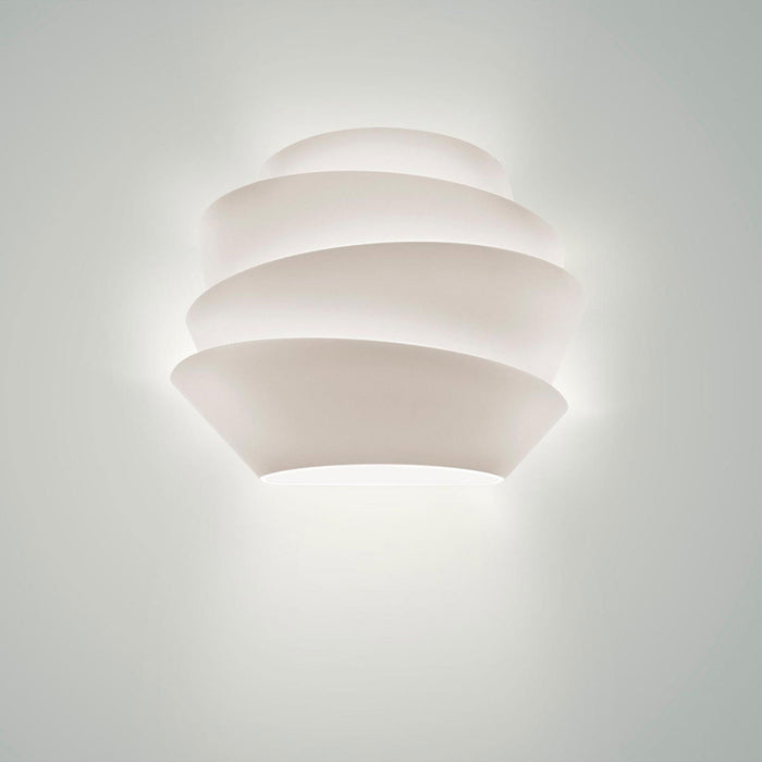 Le Soleil Wall Light in Detail.