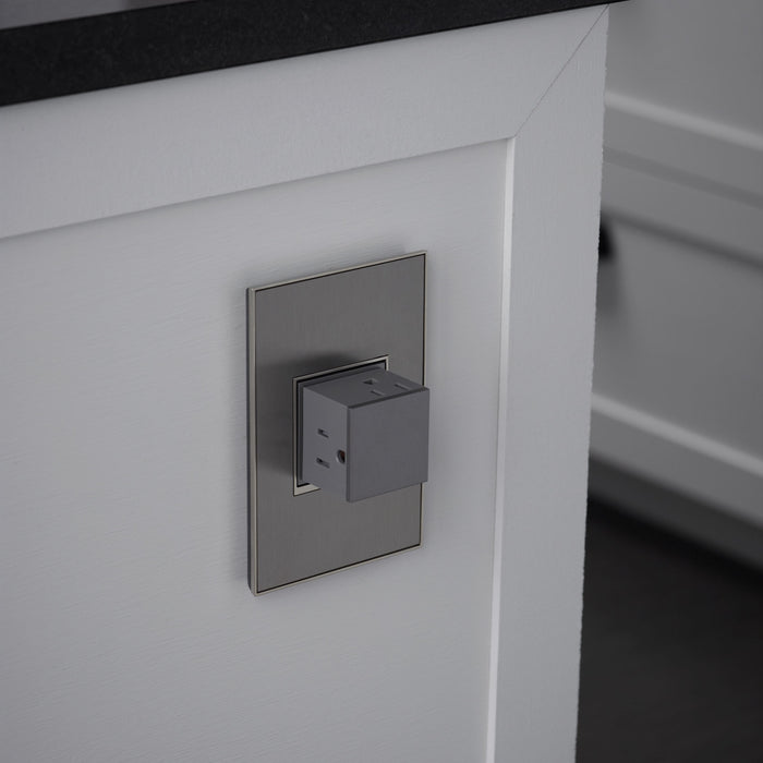 adorne® Pop-Out Outlet in Detail.