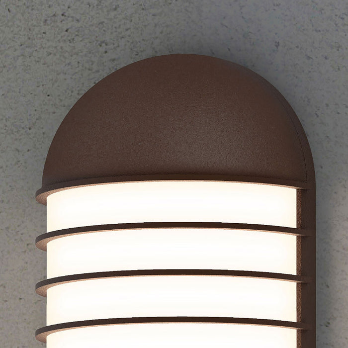 Lighthouse™ Planter Outdoor LED Wall Light in Detail.
