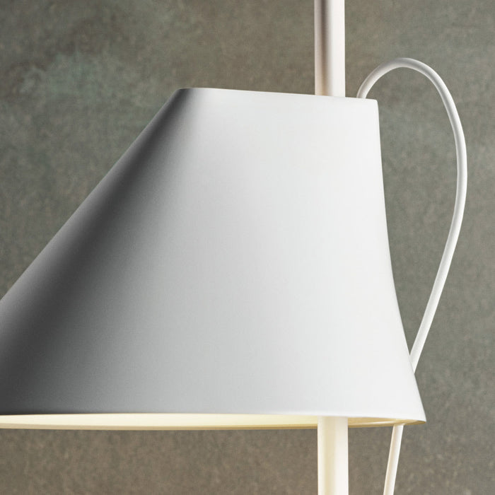 Yuh LED Table Lamp in Detail.